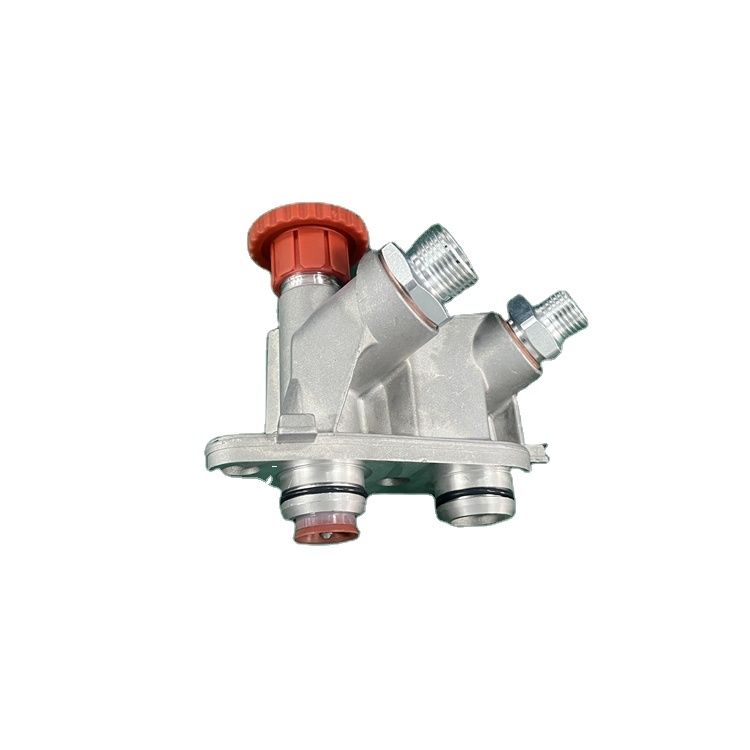 Yeni Motor Su Pompası OEM 1699789 Volvo N10 NL10 için 6 Aylık Garanti